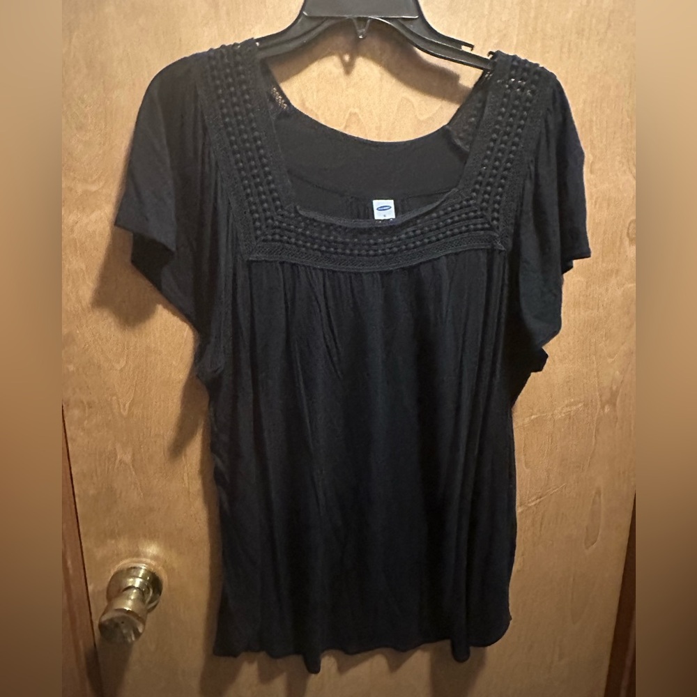 Old Navy Black Women's Blouse XL